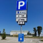 un deserto parcheggiio wait zone a Malpensa