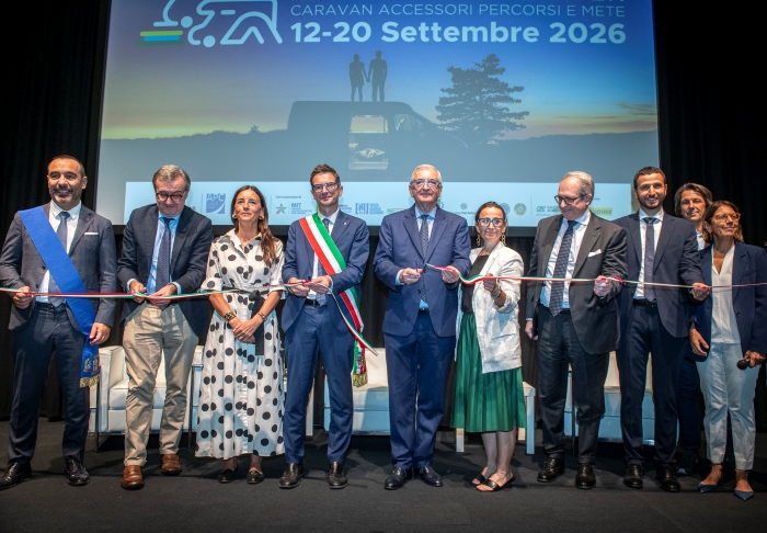 Taglio del nastro al Salone del Camper 2026